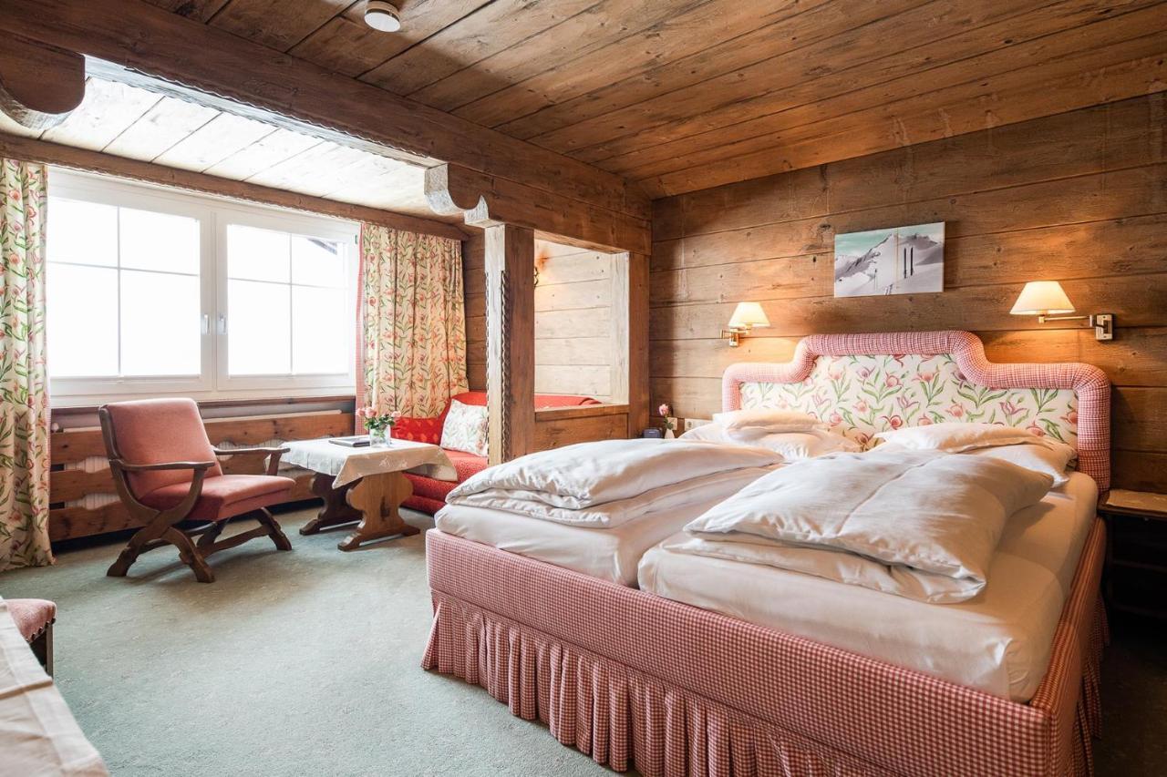 Bed&Breakfast Hotel Guggis Zürs Eksteriør billede